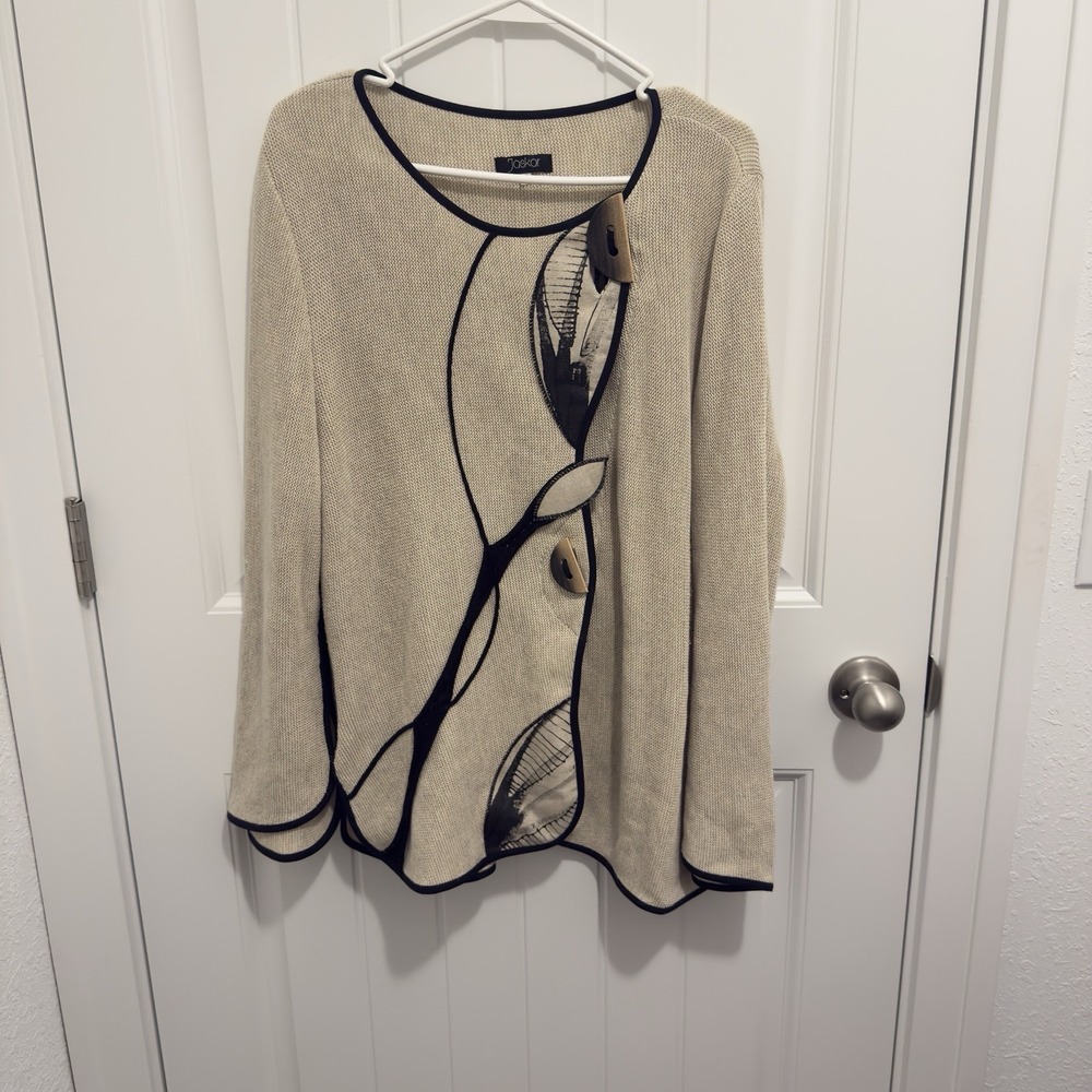 Jaskar Women's Button Cardigan Type Tan Black Unique Design Wood Buttons Size XL